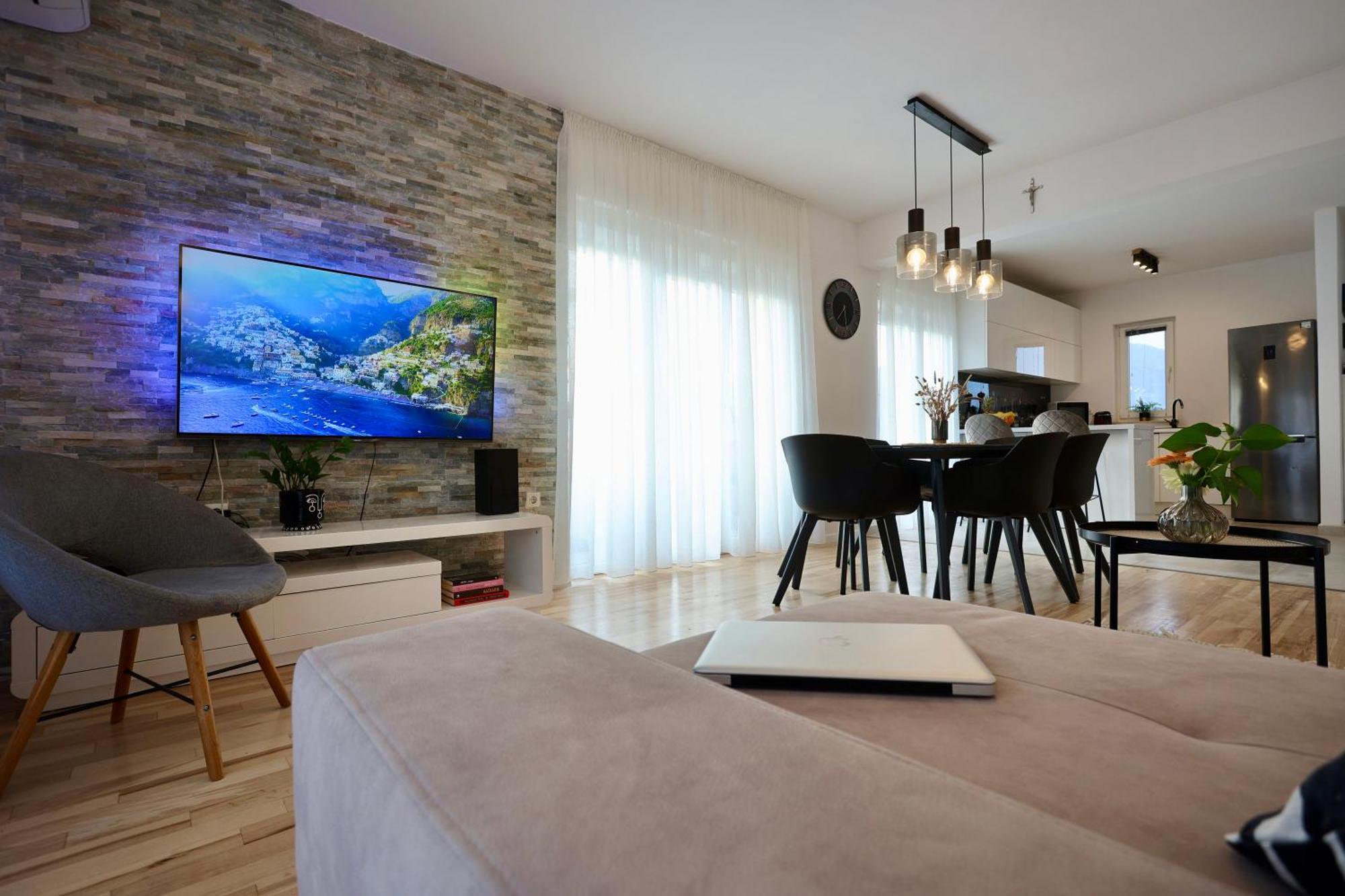 Holiday Home Tia Split Exterior foto